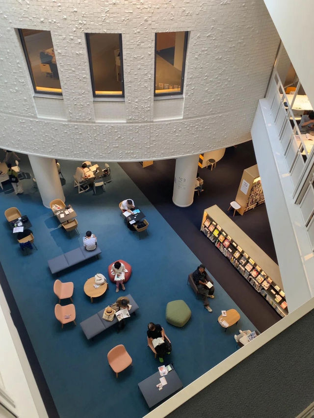 景點推薦：守口市立圖書館——靜謐閱讀與學習的市民文化中心