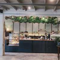 ร้านกาแฟลับ Piccolo vicolo cafe’ • ราชเทวี  ☕️