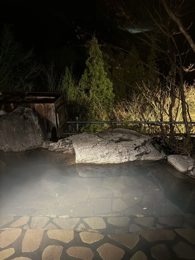 Kurokawa Onsen Okunoyu: A Tranquil Hot Spring Retreat