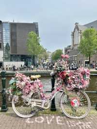 How to Explore Amsterdam in a Day