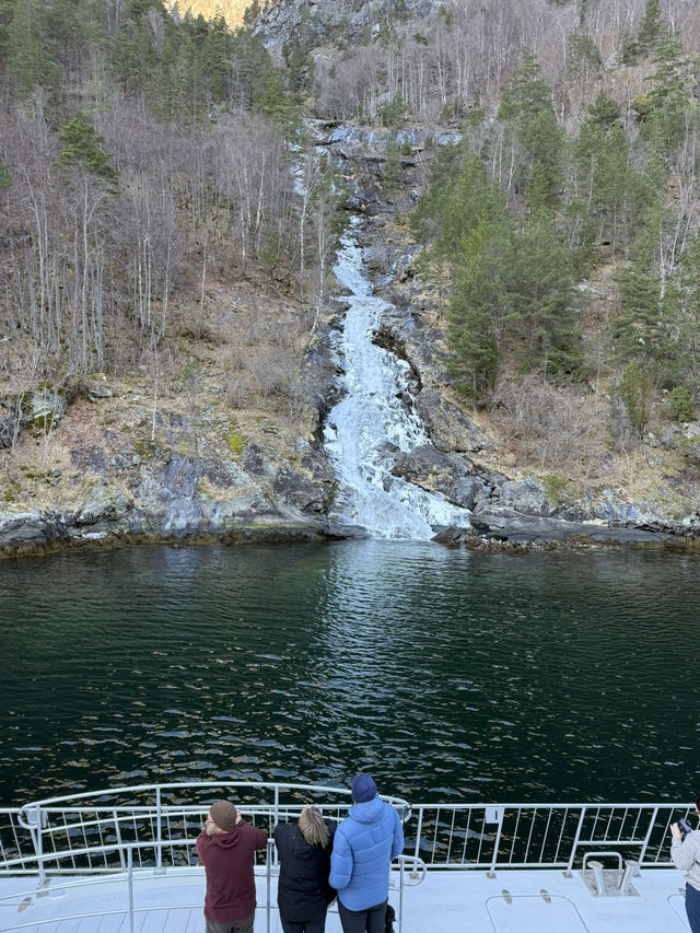 A Dreamy Day at Sognefjord: A Perfect Honeymoon Destination💞