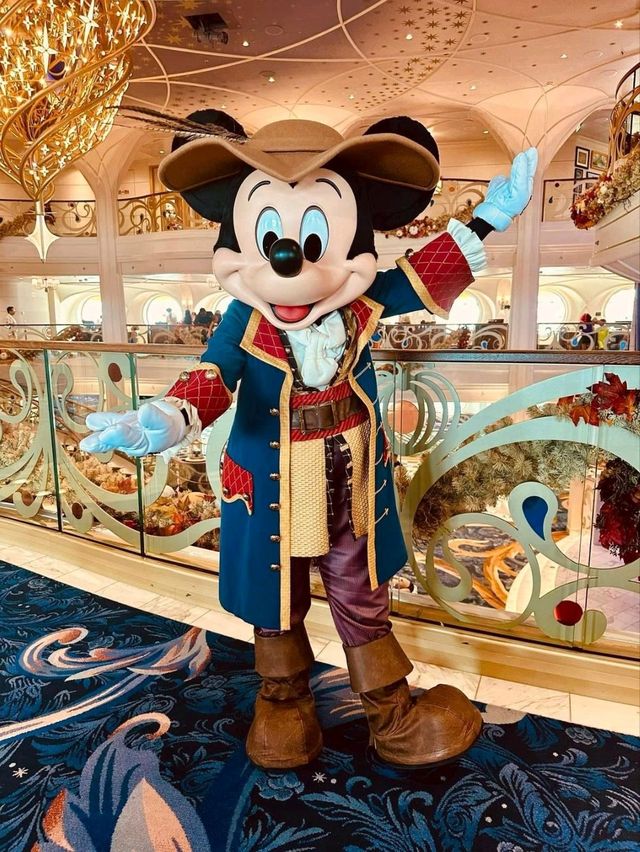 Magical Voyage: Disney Cruise Line Delights!