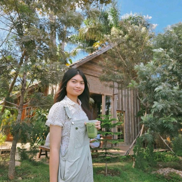 คาเฟ่บ้านไม้