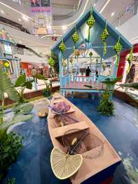 A Festive Kampung at Quill City Mall This Raya! 🌙✨