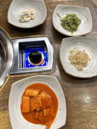 🇰🇷釜山✈️陳年泡菜豬肉鍋묵은지돼지김치찌개 