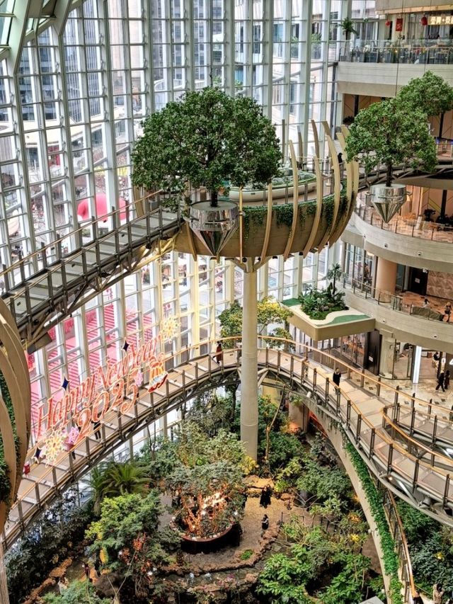 Beautiful mall in Chongqing 