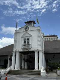 Discovering Kuching: A Perfect Blend of Culture, Nature, and Charm