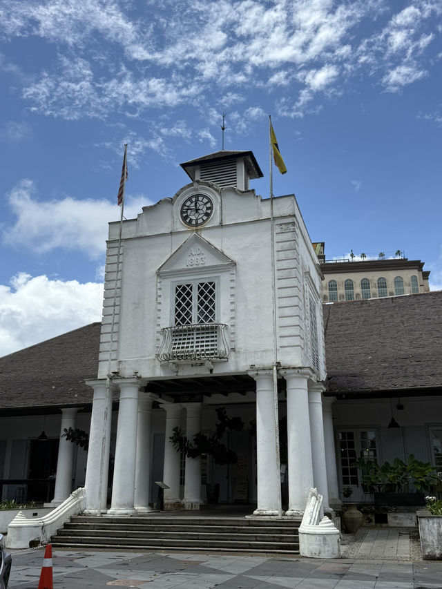 Discovering Kuching: A Perfect Blend of Culture, Nature, and Charm