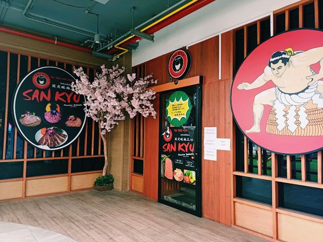 泰國曼谷素坤逸區親子廣場大賣場商城一日遊行程，適合親子遊，購買泰國當地特產好去處