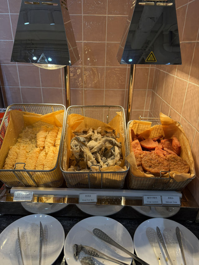  好多野食嘅火鍋放題🍲