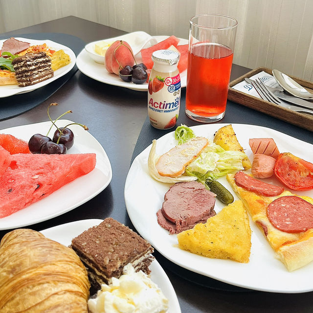 조식이 예쁘고 맛있는 비슈케크 호텔 <다마스 인터내셔널 호텔> 💙