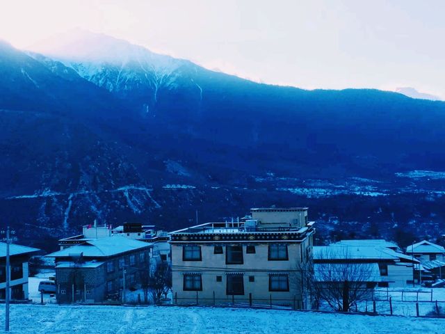 中國西藏著名景點南迦巴瓦峰的旅行攻略，適合打卡拍照📸
