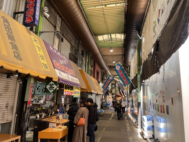 商店街で食べ歩き　旦過市場@福岡・小倉🏬