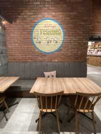 【横浜】ディズニーの世界観が楽しめるカフェ&ギフトショップ
