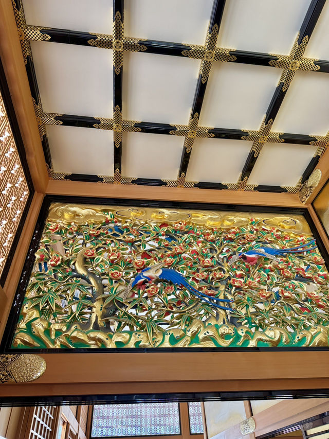 【愛知/名古屋】金のしゃちほこで有名な名古屋のシンボル