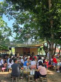 กาดนั่งก่อม@หนองกระทิง ตลาดเช้าสุดชิลล์ ในลำปาง