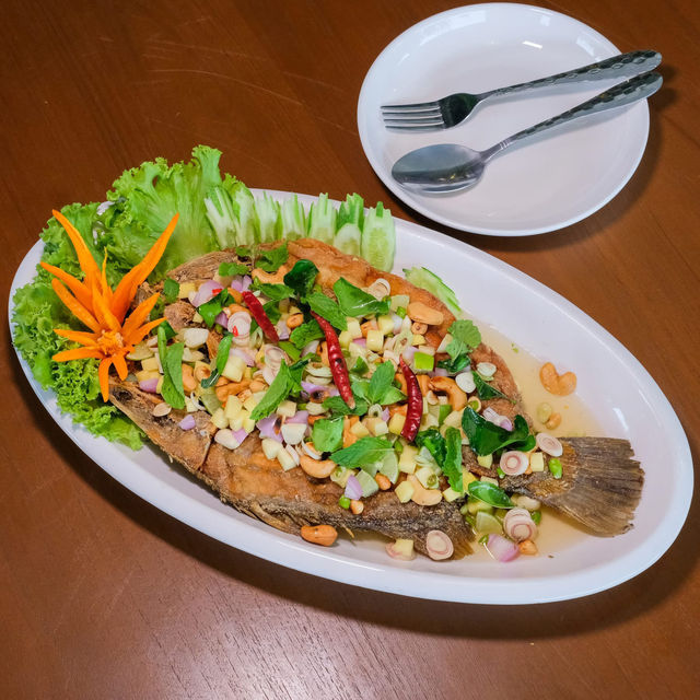 บ้านชายเล บางปู - Baan Shine Lay