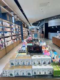 海を眺めるBOOK & CAFE ☕️中国🇨🇳青島にある蔦屋が穴場すぎる❤️