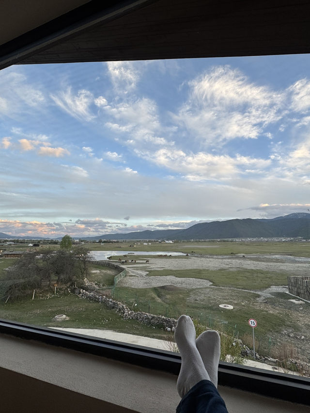 Is it worth staying at Napahai grassland at Shangrila