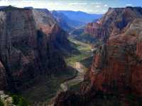 Edge of Adventure: Hiking Angels Landing in Zion