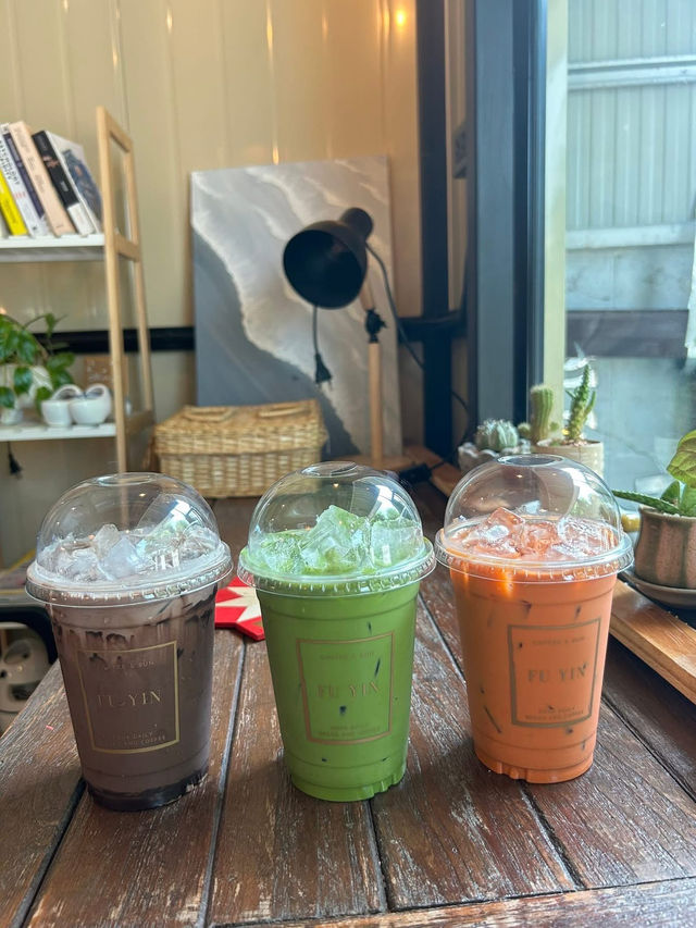  FUYIN Cafe & Bun  