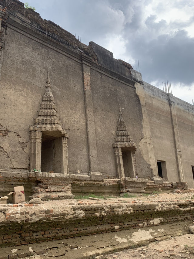 ล่องเรือชมวัดจมน้ำ สังขระบุรี