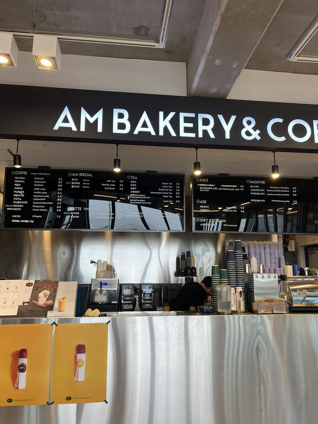 강릉 안목 카페거리 AM카페
