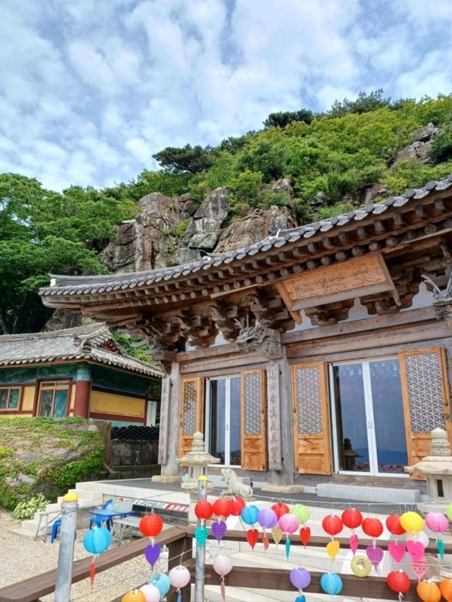 남해를 품은 암자, 고성 문수암에서의 데이트