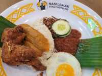 Singapore's Gastro-icon : Lau Pa Sat