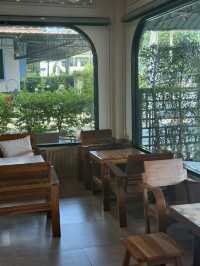 คาเฟ่เมืองสตูลฟีลดีมาก 
