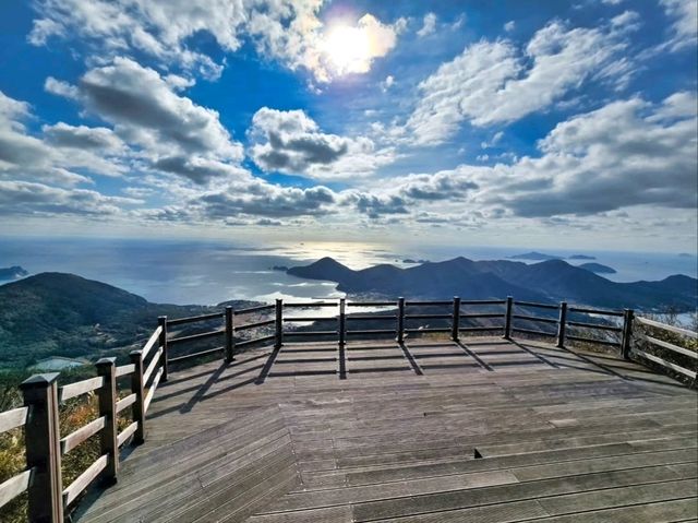 Forest Trails & Sea Breeze Feels on Geoje
