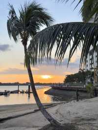 Johor Bahru’s Chillest Sunset Hangout: Marine Beach Bar Moments
