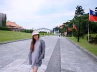 เที่ยวอนุสรณ์สถานเจียงไคเช็ค 