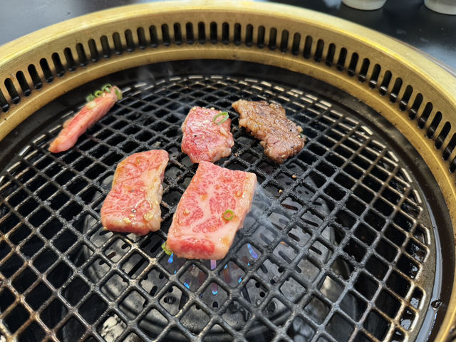 🥩Savoring Imari Gold: Unforgettable Wagyu Lunch at Happiness Village