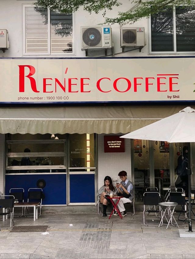 Renée Coffee 