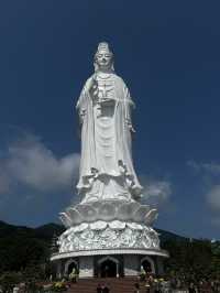 🌿 Linh Ung Pagoda – Da Nang’s spiritual sanctuary