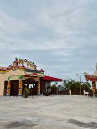 ศาลเจ้าแม่ทับทิมทอง The Shrine of Mae Tubtim Thong