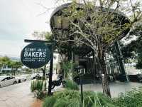 Kenny Hills’ Bakers – A Cozy Retreat for Bake Lovers
