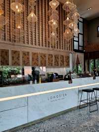 - LONGSIER Lifestyle Cafe -