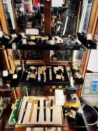 Timeless Treasures – The Gilded Lion Art & Antiques Gallery, Bangsar Village