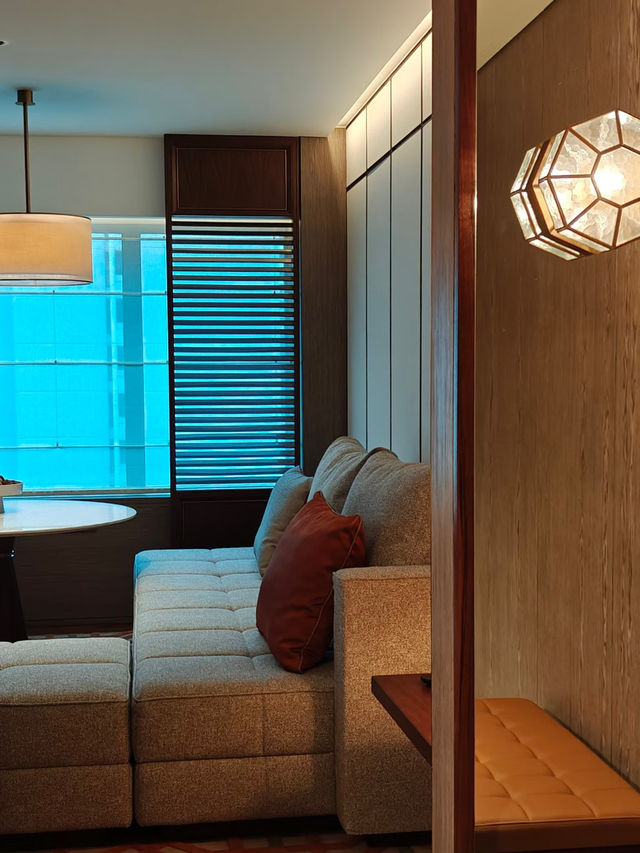 🌟 Old-Money Elegance in the Heart of Orchard — Conrad Singapore Orchard Review