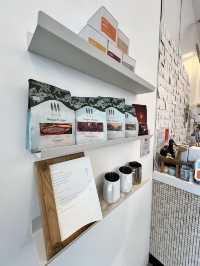 Pause It Cafe Hong Kong, Latte Art Meets Urban Calm in Mong Kok