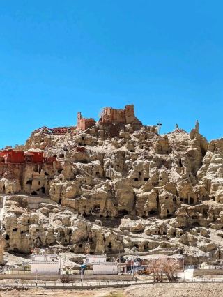 Desert Dreams and Ancient Vibes in Zanda