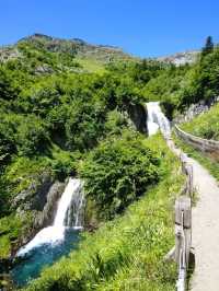 Waterfalls and Forest Wanders at Sauth deth Pish