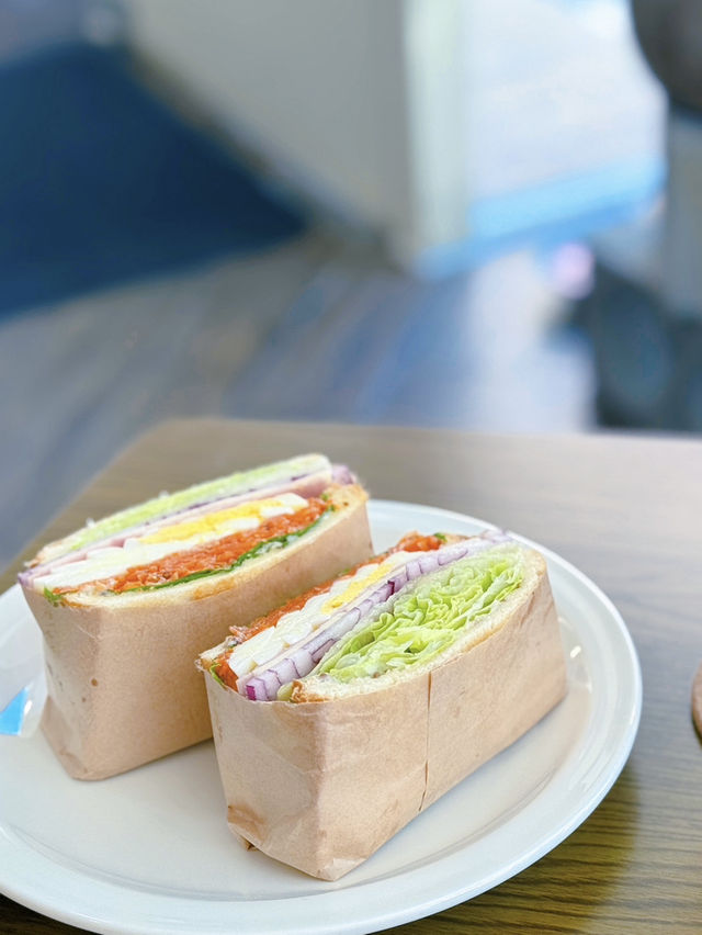 수제 샌드위치가 맛있는 인천 디저트 카페