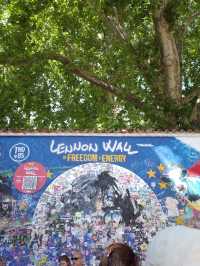 🎨自由と平和のメッセージ!ジョン・レノンの壁で心を解き放つ