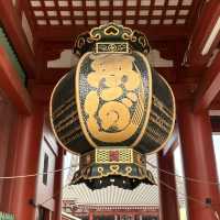 Guardian of Treasures: The Hōzō-mon Gate at Sensō-ji 🏮