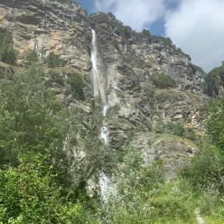 Novalesa Waterfall – A Hidden Alpine Gem near Turin