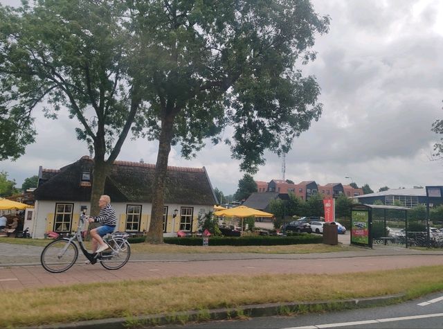 First Impressions of Giethoorn