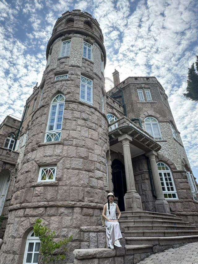 A Step Back in Time: My Visit to Qingdao's Flower Stone House A Step Back in Time: My Visit to Qingdao's Flower Stone House